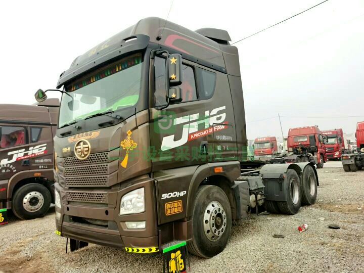 出售17年年底解放JH6牽引車500馬力 錫柴發動機