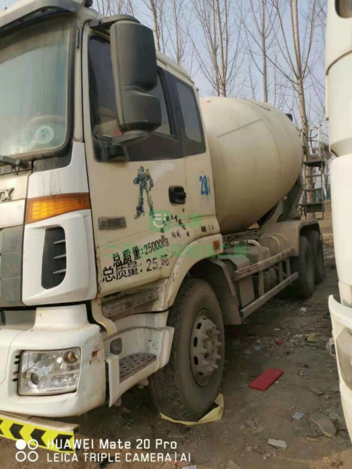 出售14年國四歐曼攪拌車 336馬力L8上莊大十二方
