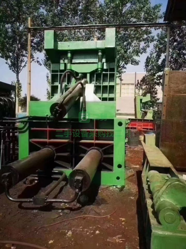 重慶出售二手八成新的華宏315噸金屬壓塊機