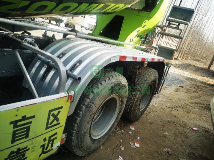 出售2020年豪沃，中聯重科上裝，標準14方罐攪拌車，最新款輕量化