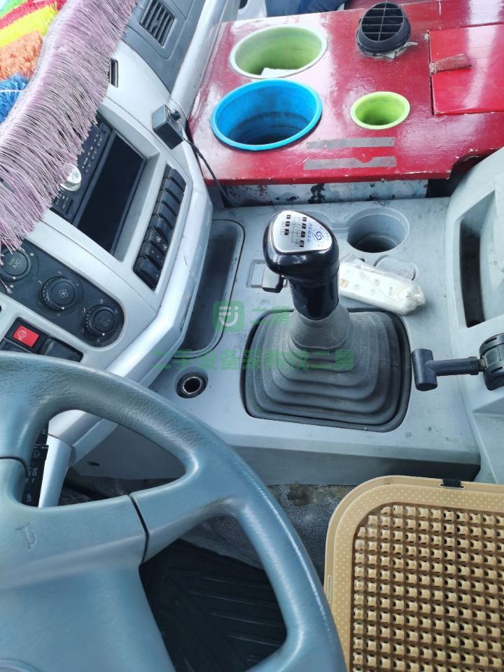 天津出售二手的16年的歐曼Etx牽引車