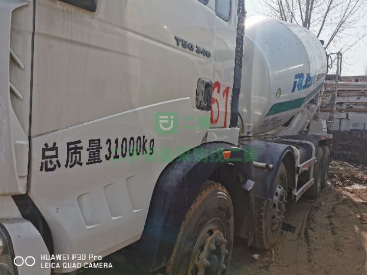 出售二手的19年的豪沃瑞江輕量化大12方攪拌車
