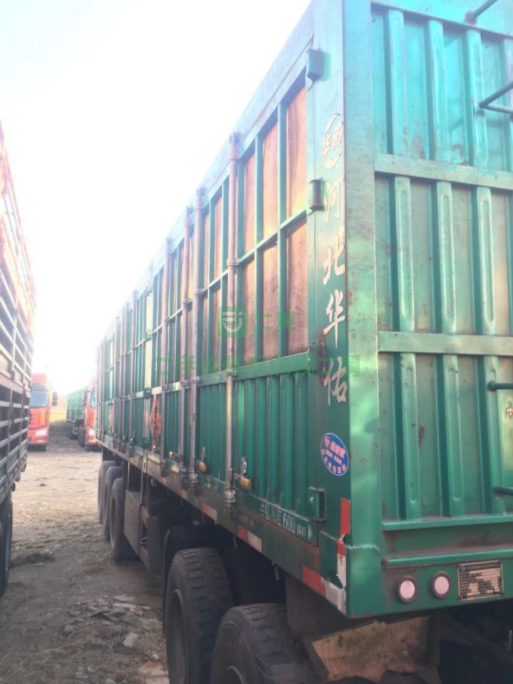 出售牽引車德龍M3000/430馬力車齡8個月，帶四路監控，車筐不用考慮