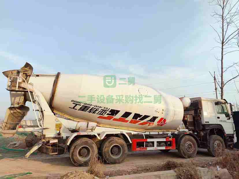 出售國五豪沃亞特上裝大20方攪拌車，車況精品