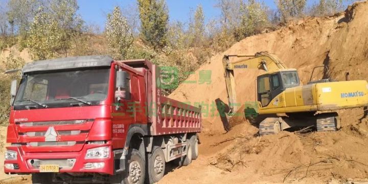 出售17年的豪沃國4排放前4后8自卸車