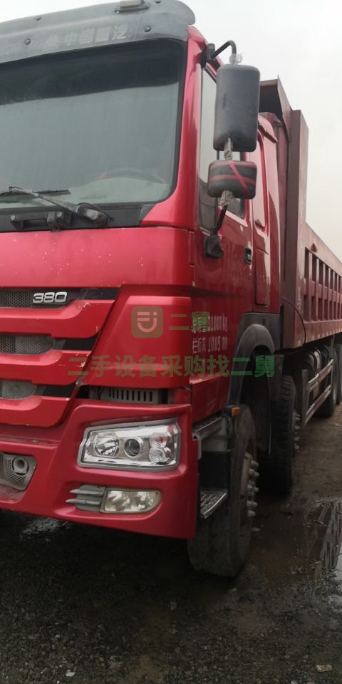 出售17年的豪沃國4排放前4后8自卸車