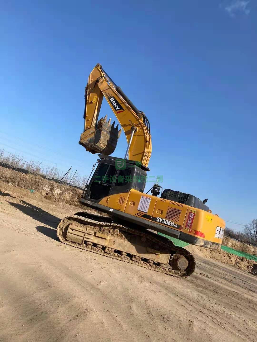 出售一臺三一305/9挖掘機車況良好性能無敵