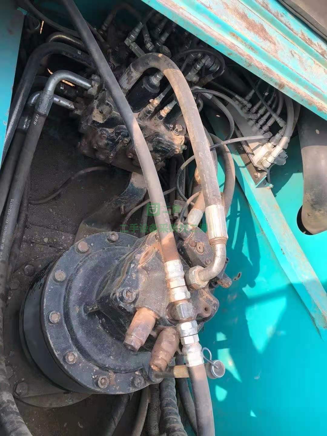 出售一臺13年的極品神鋼350超8挖掘機，原車條板帶神鋼標志