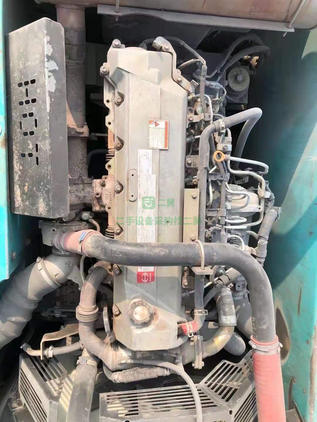 出售一臺13年的極品神鋼350超8挖掘機，原車條板帶神鋼標志