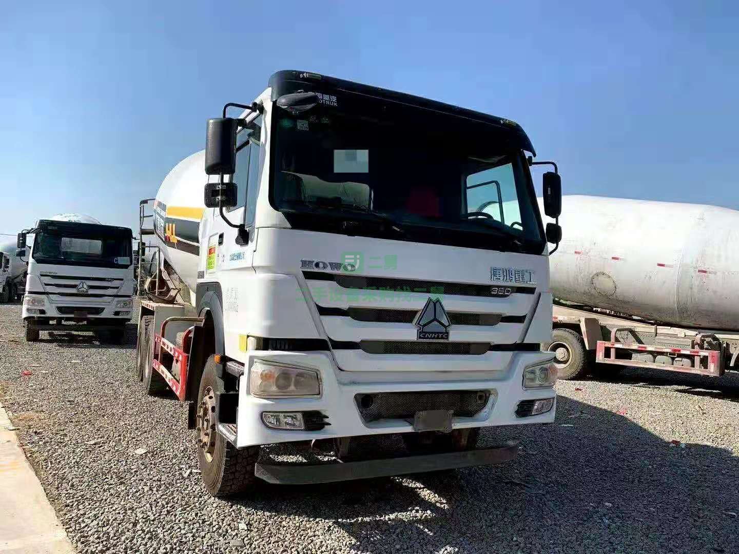 出售兩臺18豪沃攪拌車 大十四方  國五排放
