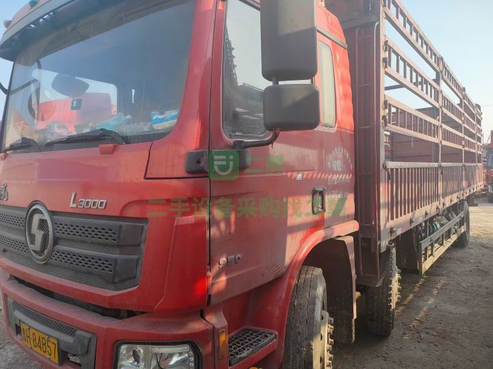 出售德龍L3000前四后四9米6高欄運輸車