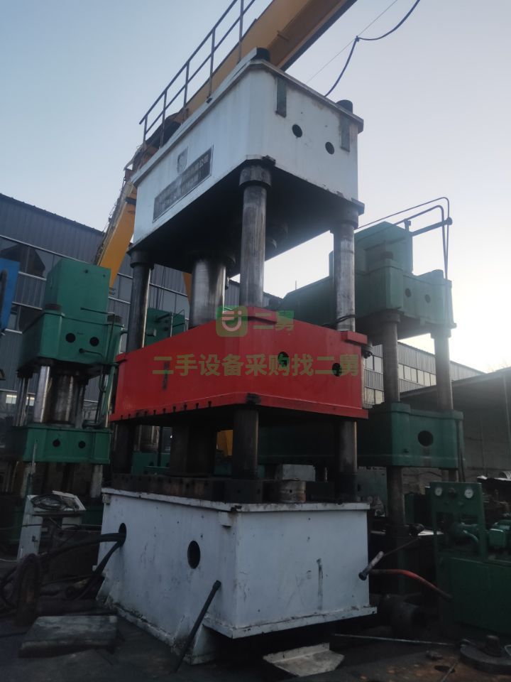 山東出售二手的九成新的徐鍛1000噸液壓機