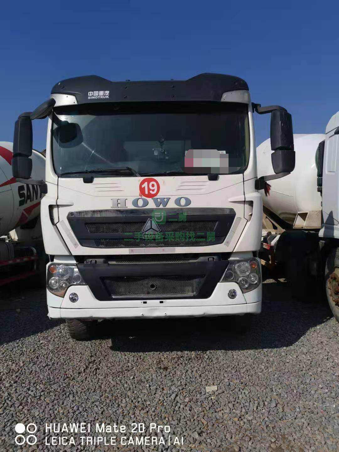 出售一臺19年豪沃國五輕量化攪拌車，德國曼發動機