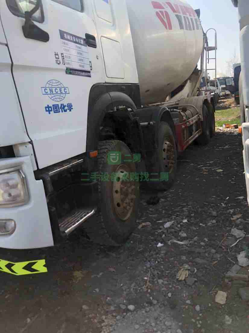 出售攪拌車國五豪沃17年，大20方亞特上裝380馬力