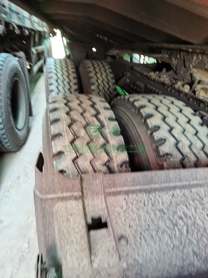 山東出售二手九成新的捍威430牽引車