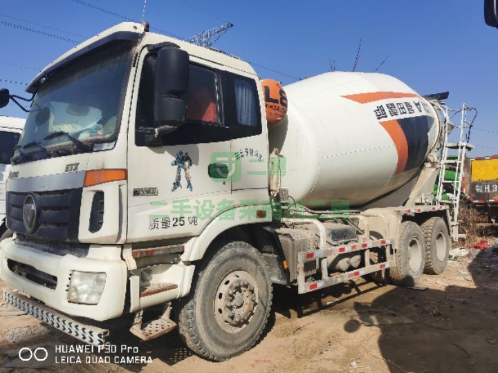 出售二手的八成新的歐曼大14方攪拌車