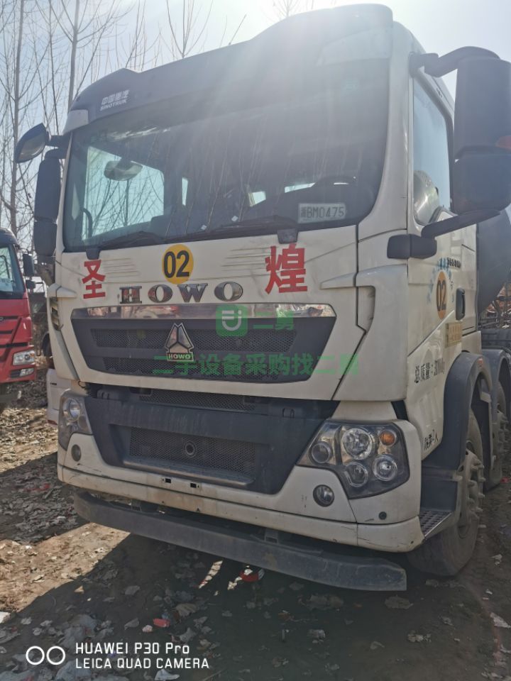 出售二手的輕量化大12方罐攪拌車