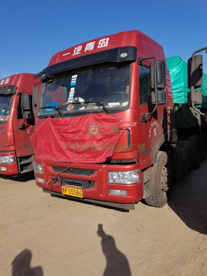山東出售二手九成新的捍威430牽引車