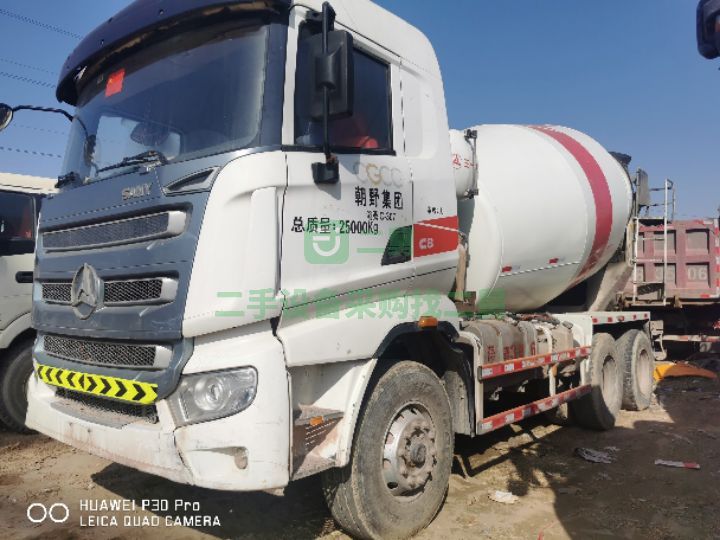 出售二手的八成新的歐曼大14方攪拌車