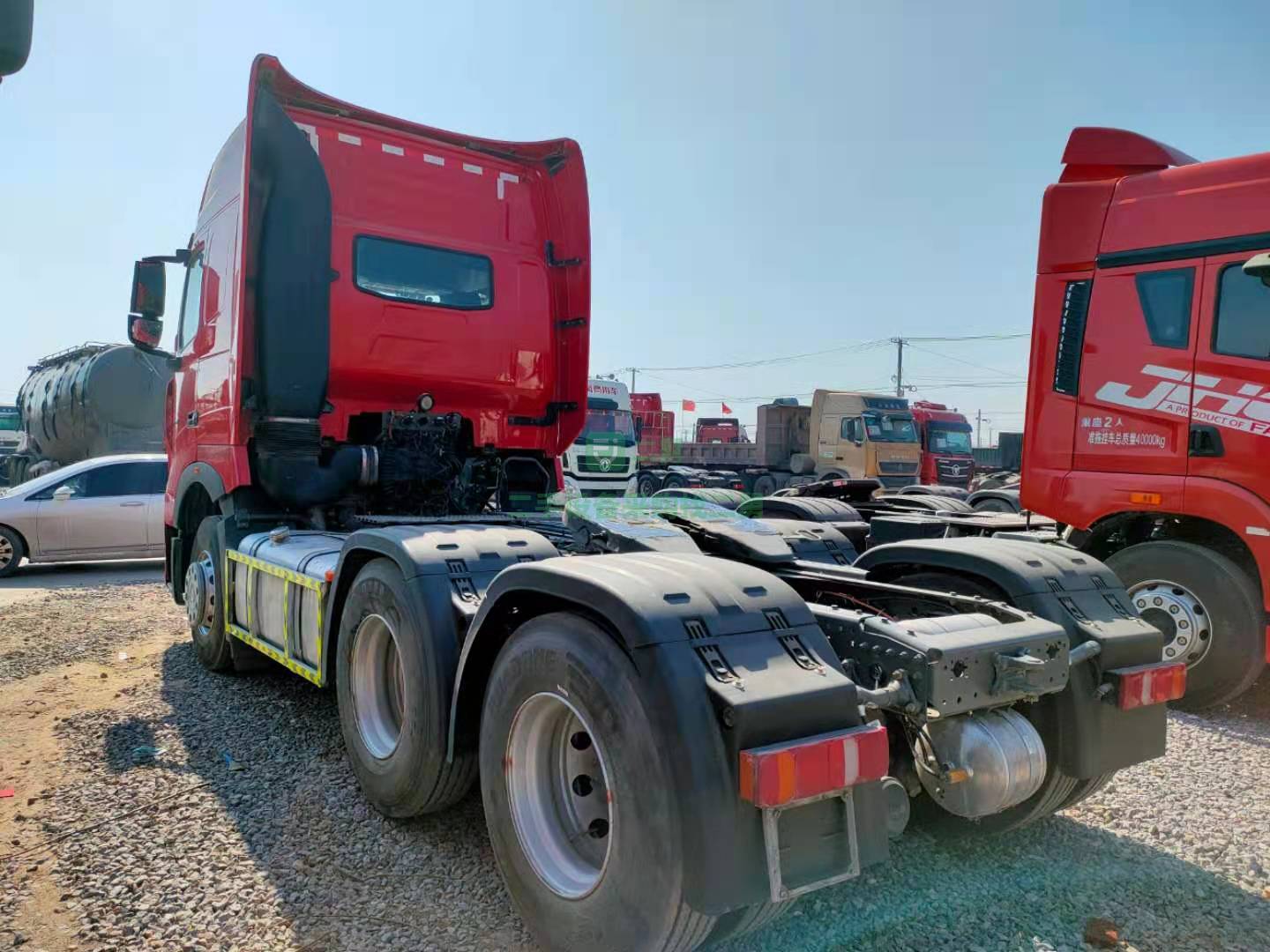出售一臺豪沃2020年新車牽引車， 新車品質(zhì)二手車價格