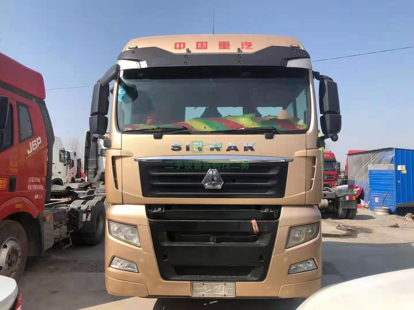 出售一臺17年6月汕德卡C7牽引車，540馬力