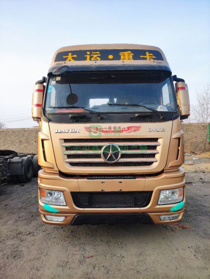出售牽引車一年七個月大運N9濰柴500馬力