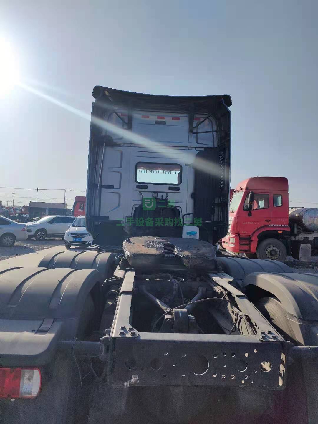 出售20年4月上戶的一汽解放J7牽引車550馬力