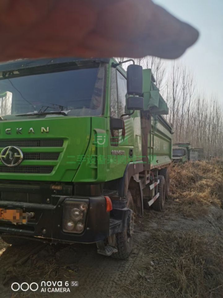 出售一臺19年的二手的紅巖杰獅自卸車