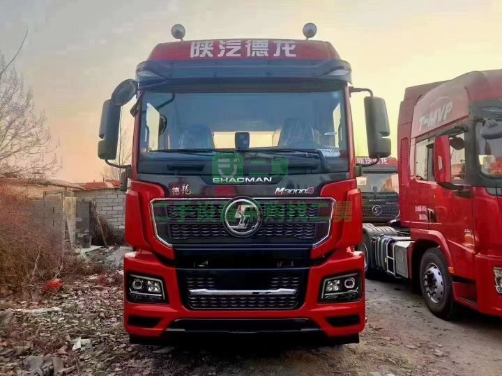 出售新m3000s牽引車430馬力，11升濰柴發(fā)動機，12速法士特變