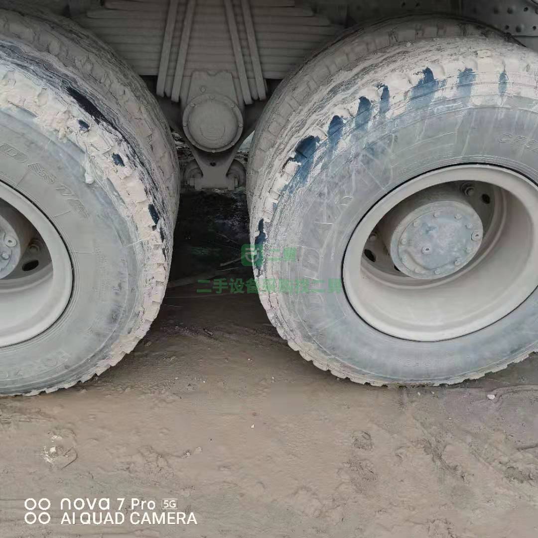 出售一臺18年國五大14方豪沃?jǐn)嚢柢?340馬力