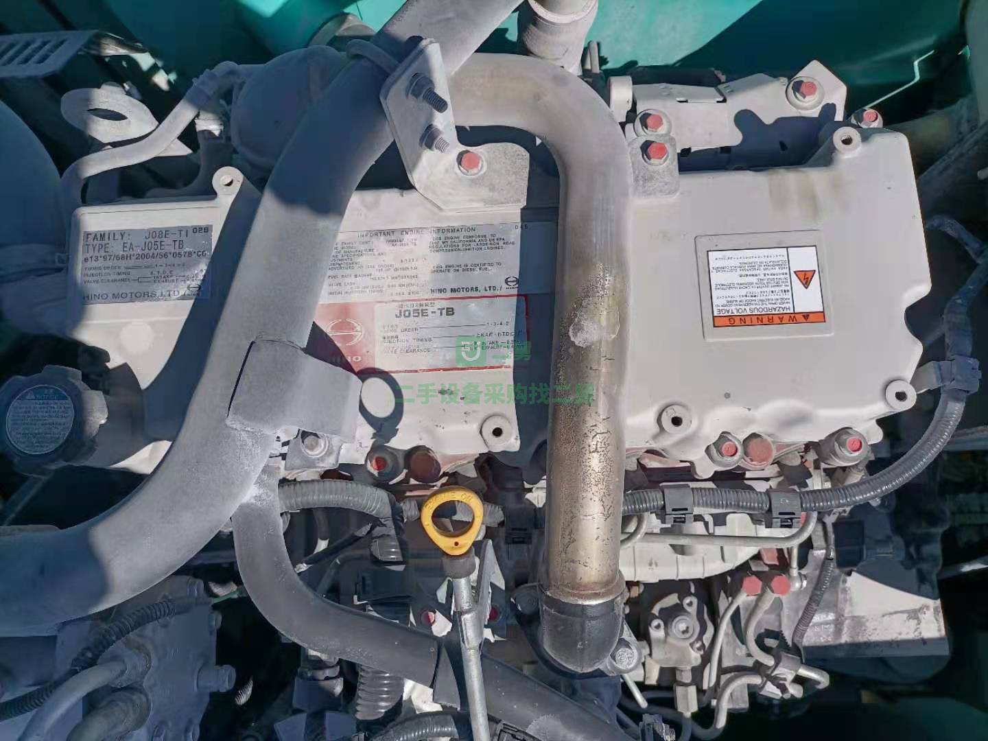 出售一臺是神鋼260進口報關車挖掘機