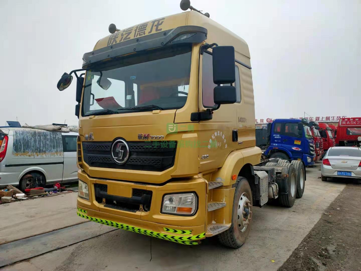 出售一臺德龍牽引車460馬力，國五排放量