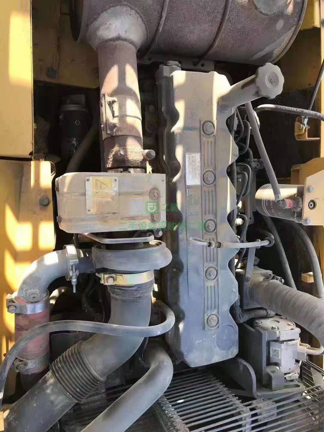 出售小松200mo挖掘機，全車原版漆原版鏈條