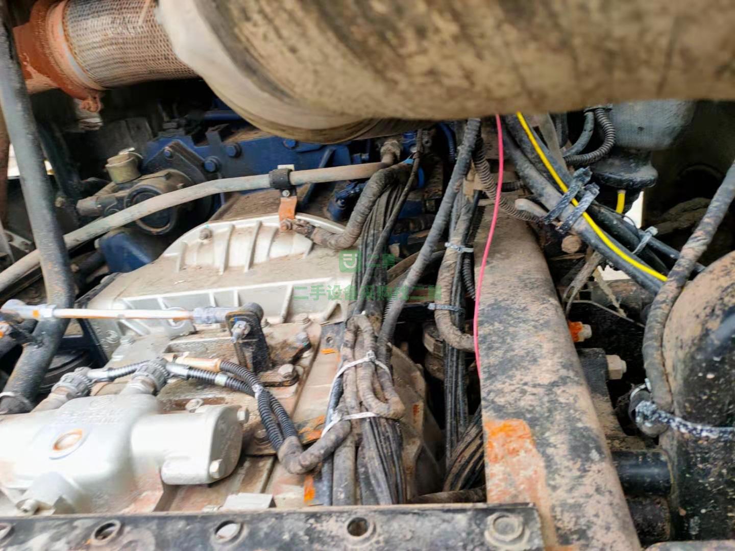 出售一臺德龍牽引車460馬力，國五排放量