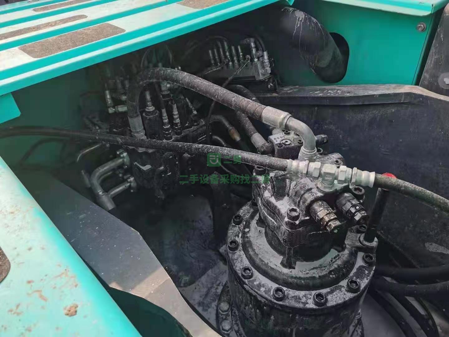 出售一臺是二手神鋼350挖掘機 報關(guān)進口車