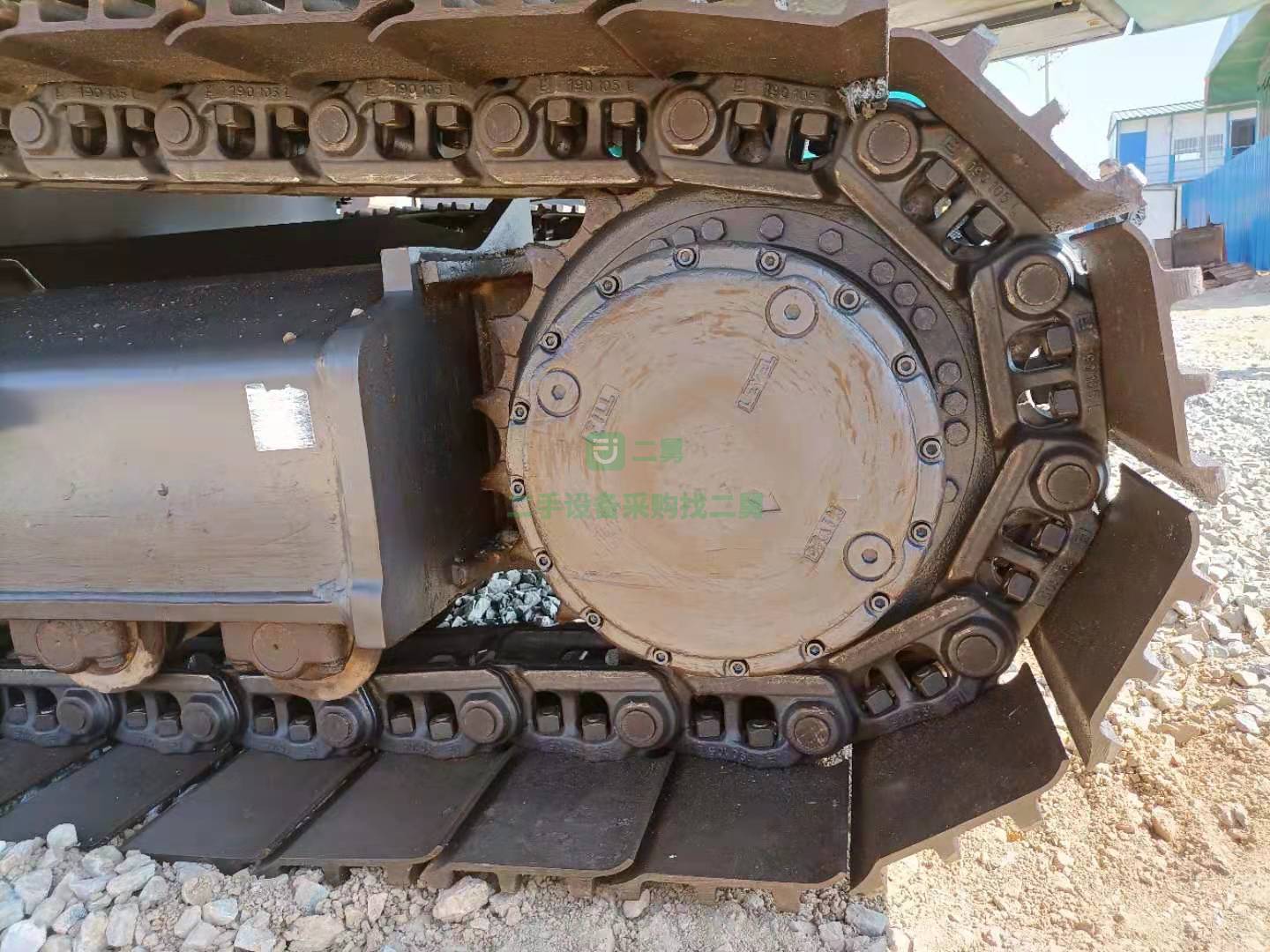 出售一臺是神鋼260進口報關車挖掘機