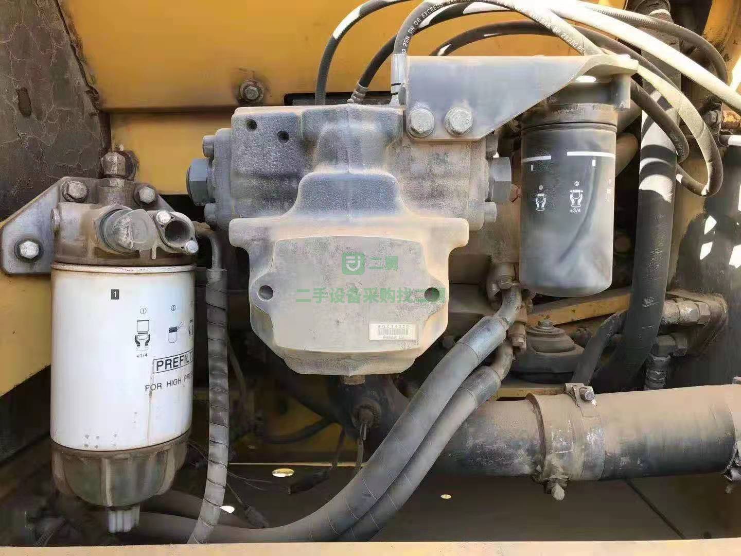出售小松200mo挖掘機，全車原版漆原版鏈條