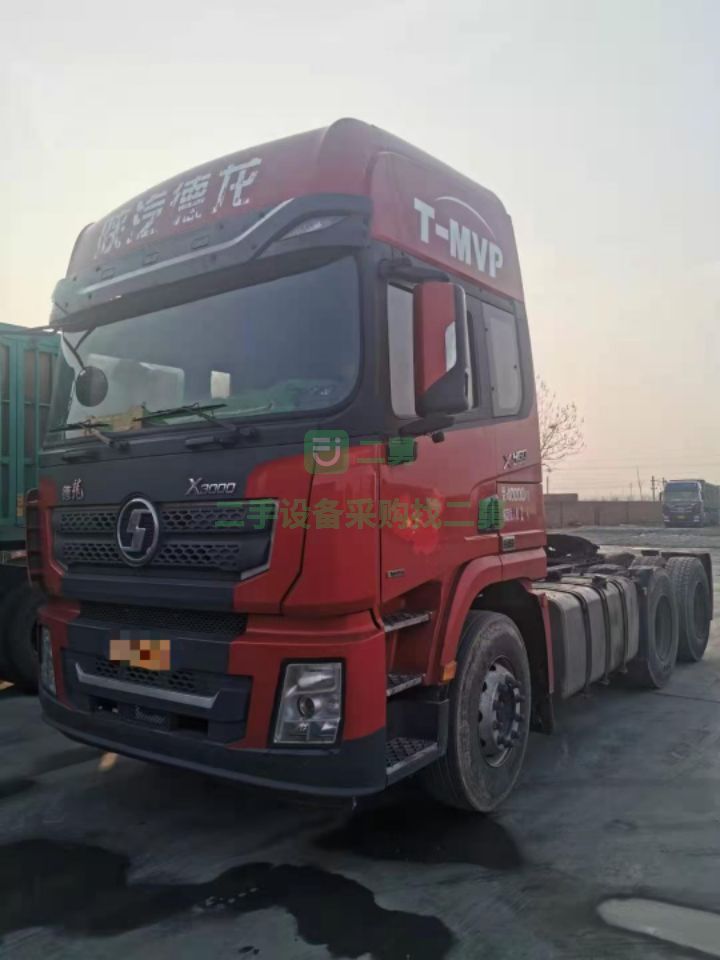 出售牽引車德龍460馬力X3000牽引車，車齡1年1月份