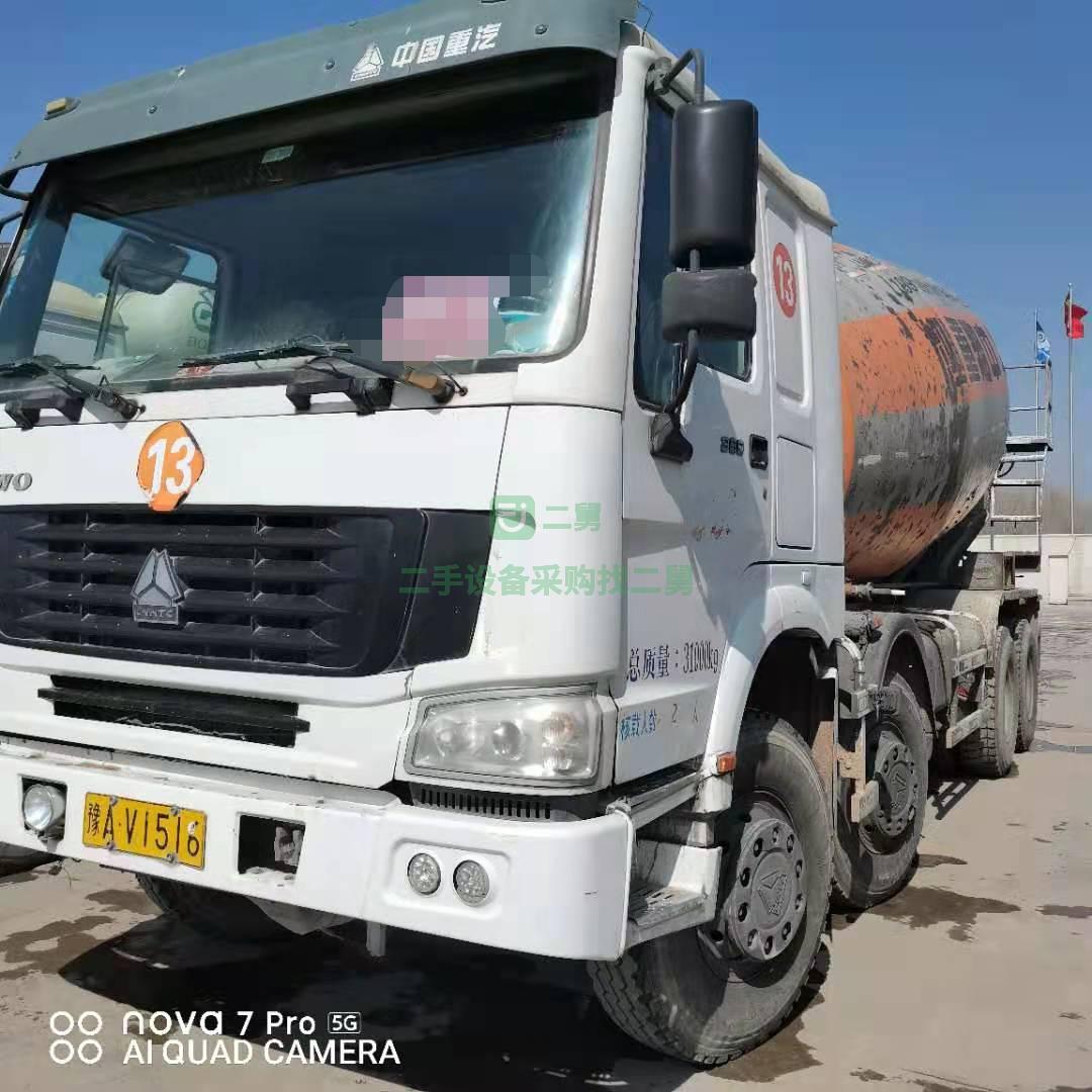 出售一臺14年國四18方豪沃攪拌車380馬力