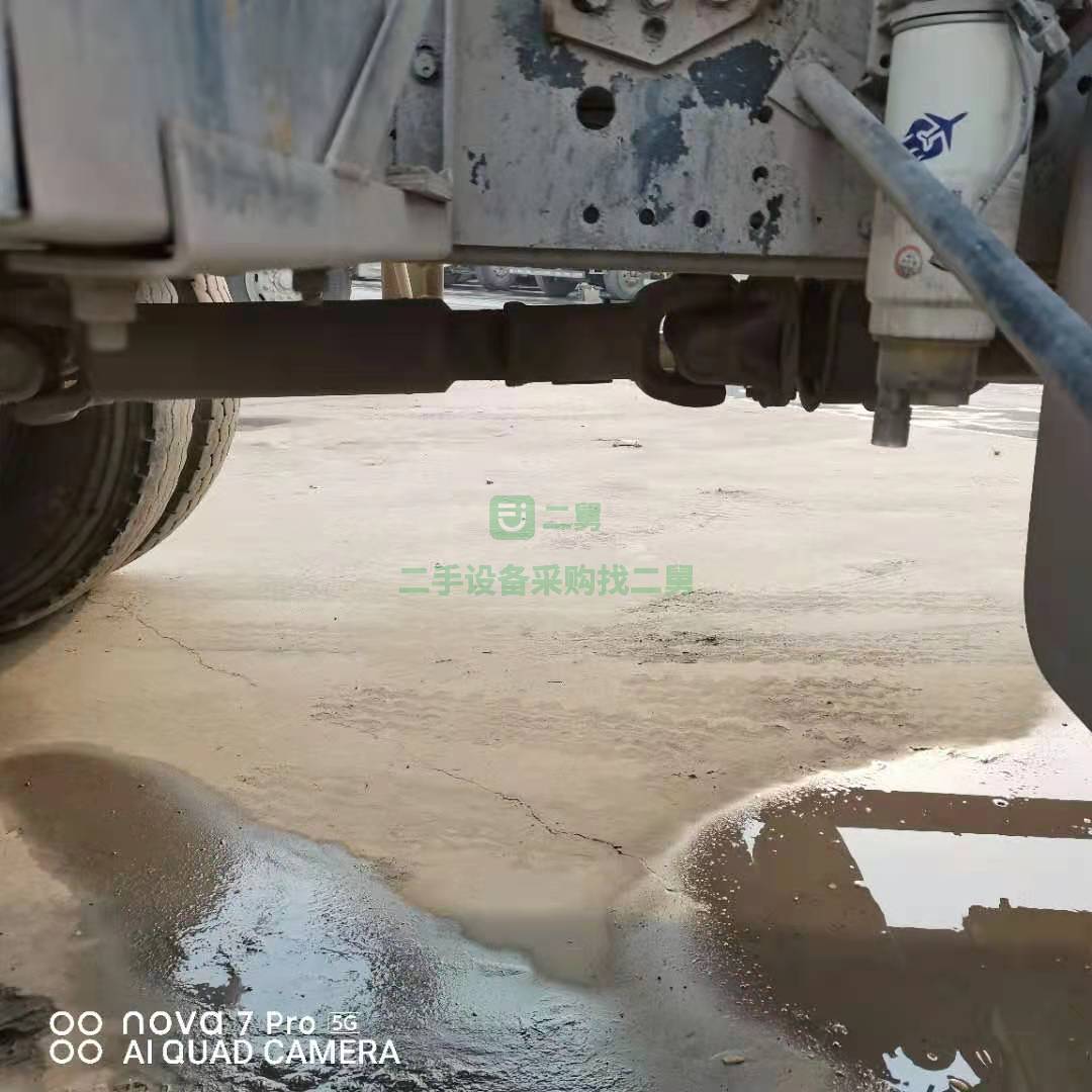 出售一臺17年國五德龍大14方攪拌車336馬力