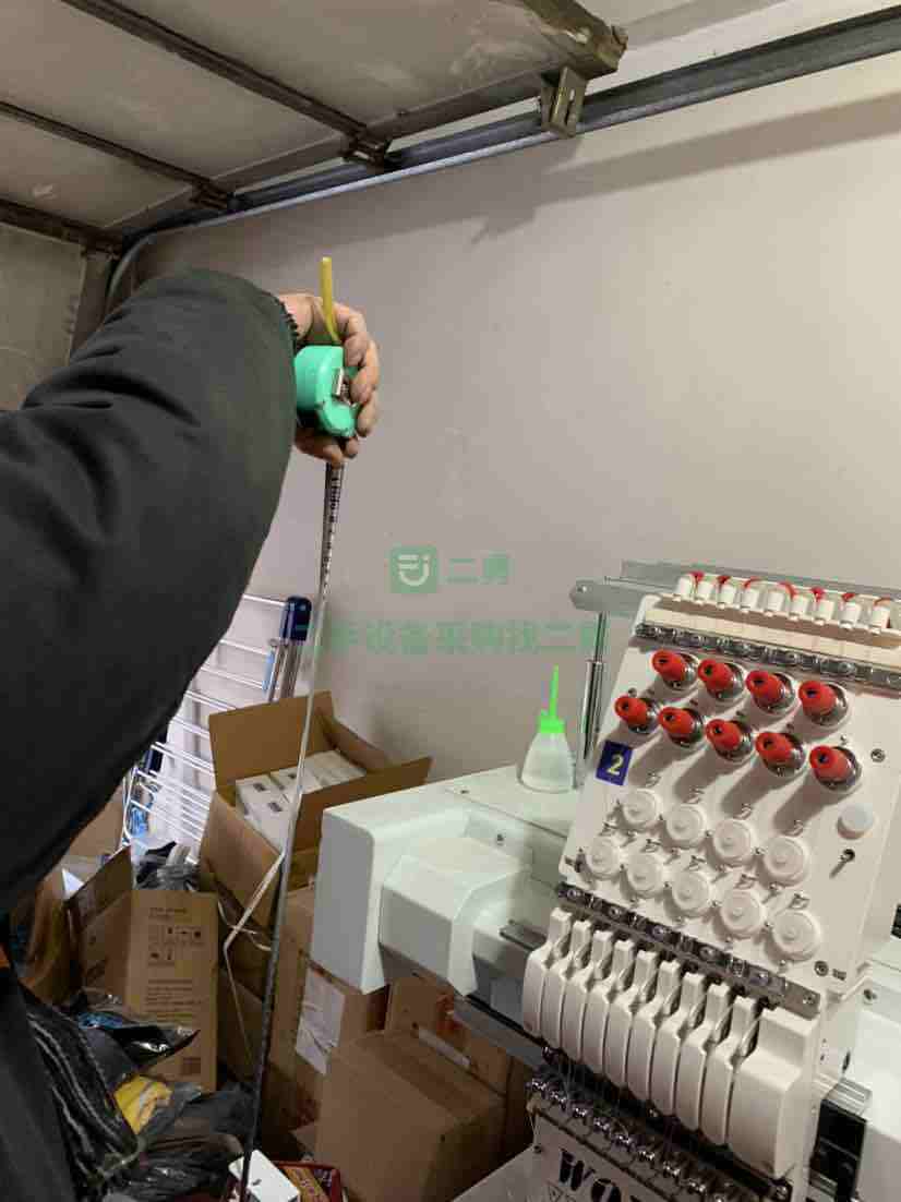 黑龍江出售18年的萬陽牌兩頭九針電腦繡花機