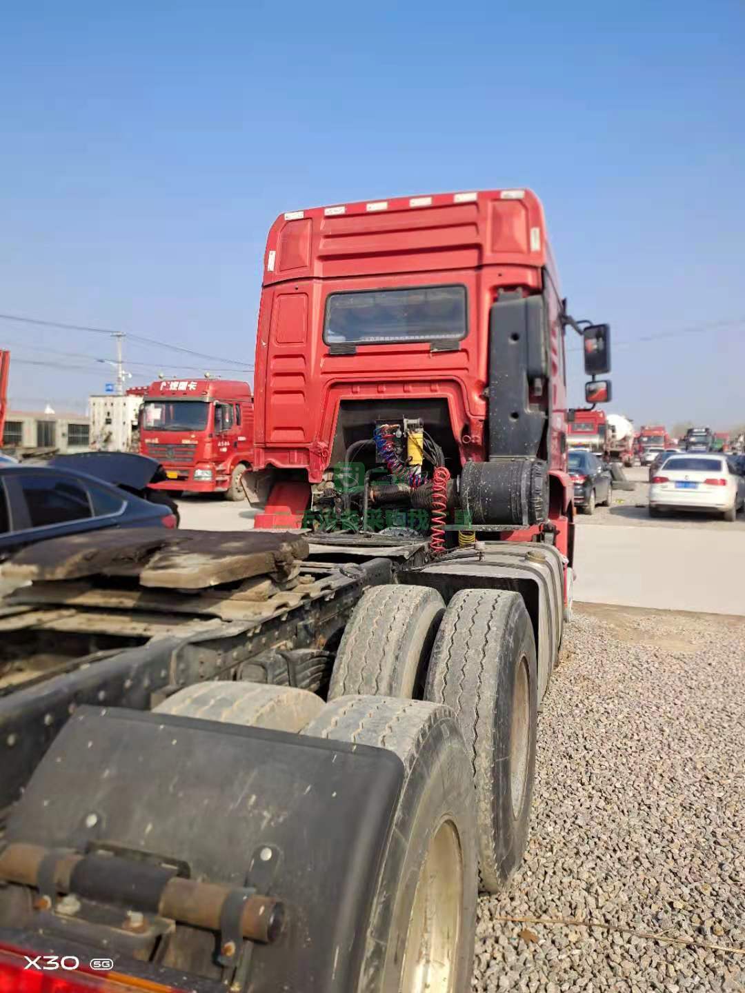 出售18年6月的德龍新M3000牽引車430馬力