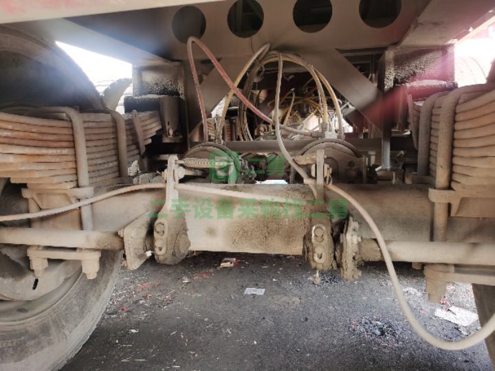 出售二手18年的13米側翻半掛車