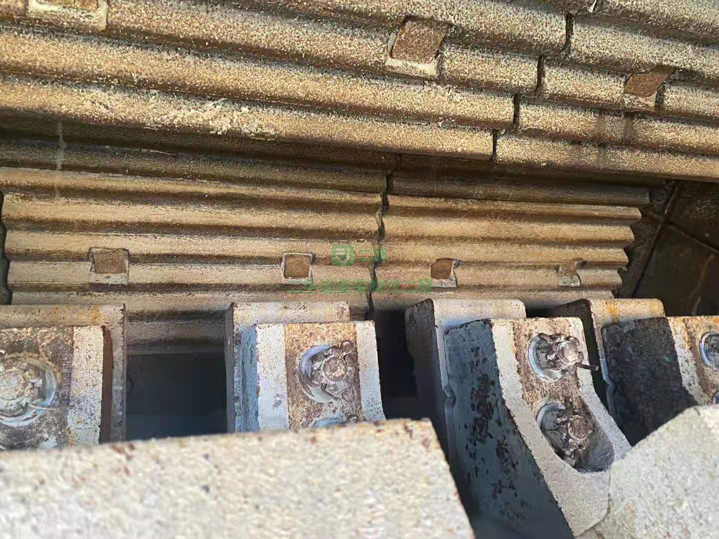 出售一臺精品1212制砂機，安裝未用