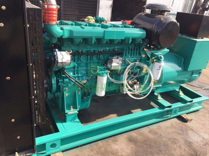 河南出售二手的上柴股份1000千瓦發(fā)電機(jī)組