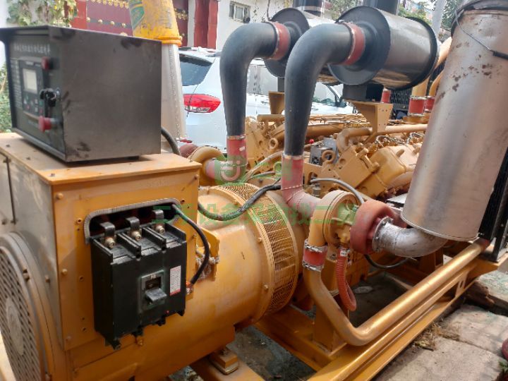 河南出售二手的上柴股份1000千瓦發(fā)電機(jī)組