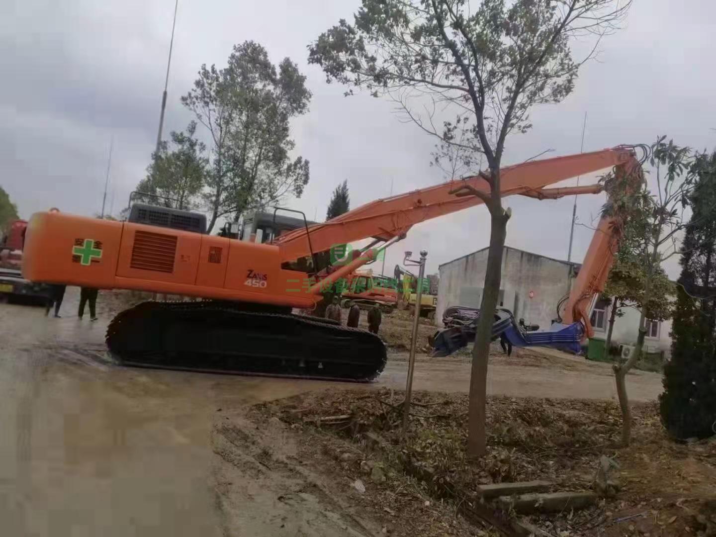 出售一臺日立450打樁機，設備新
