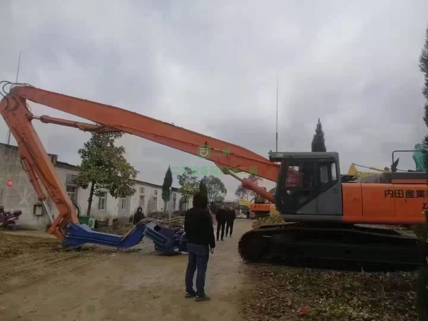 出售一臺日立450打樁機，設備新