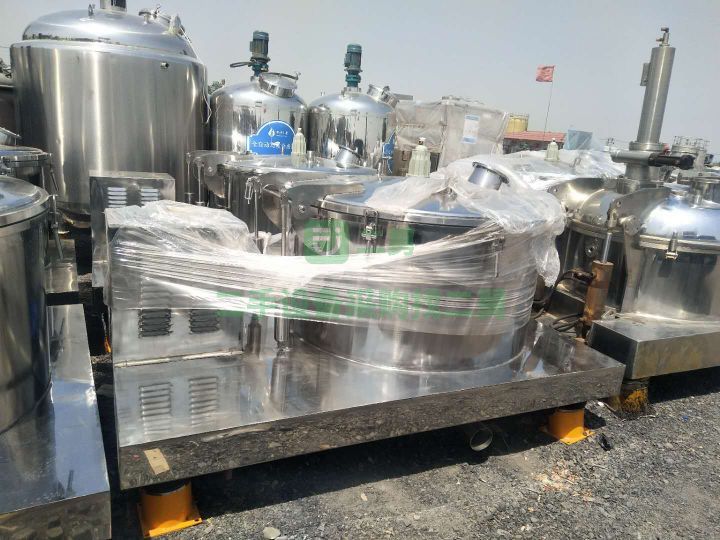 山東出售二手的凱旋1250平板吊帶不銹鋼離心機