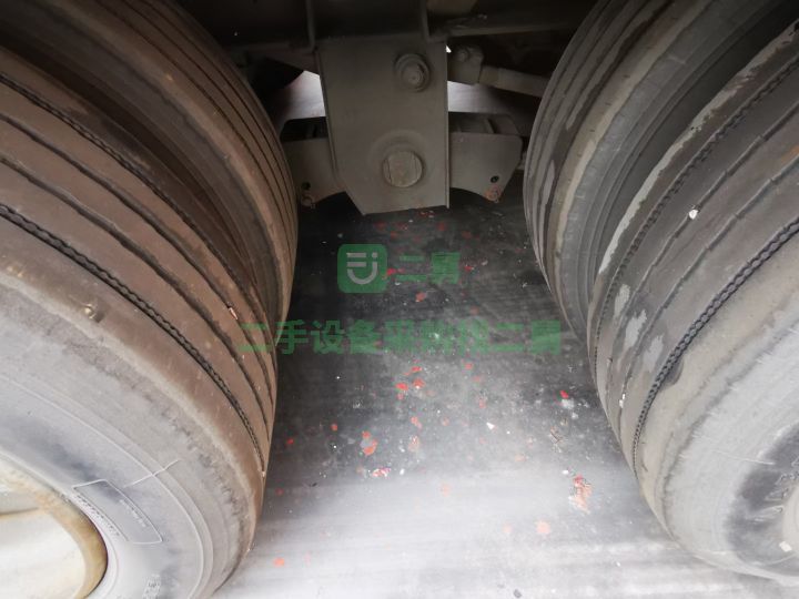 出售二手19年的13.75米大板半掛車
